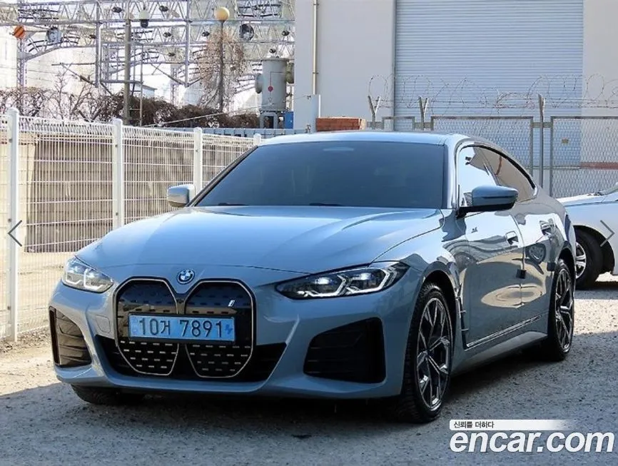 BMW i4 2022 из KR, фото 9