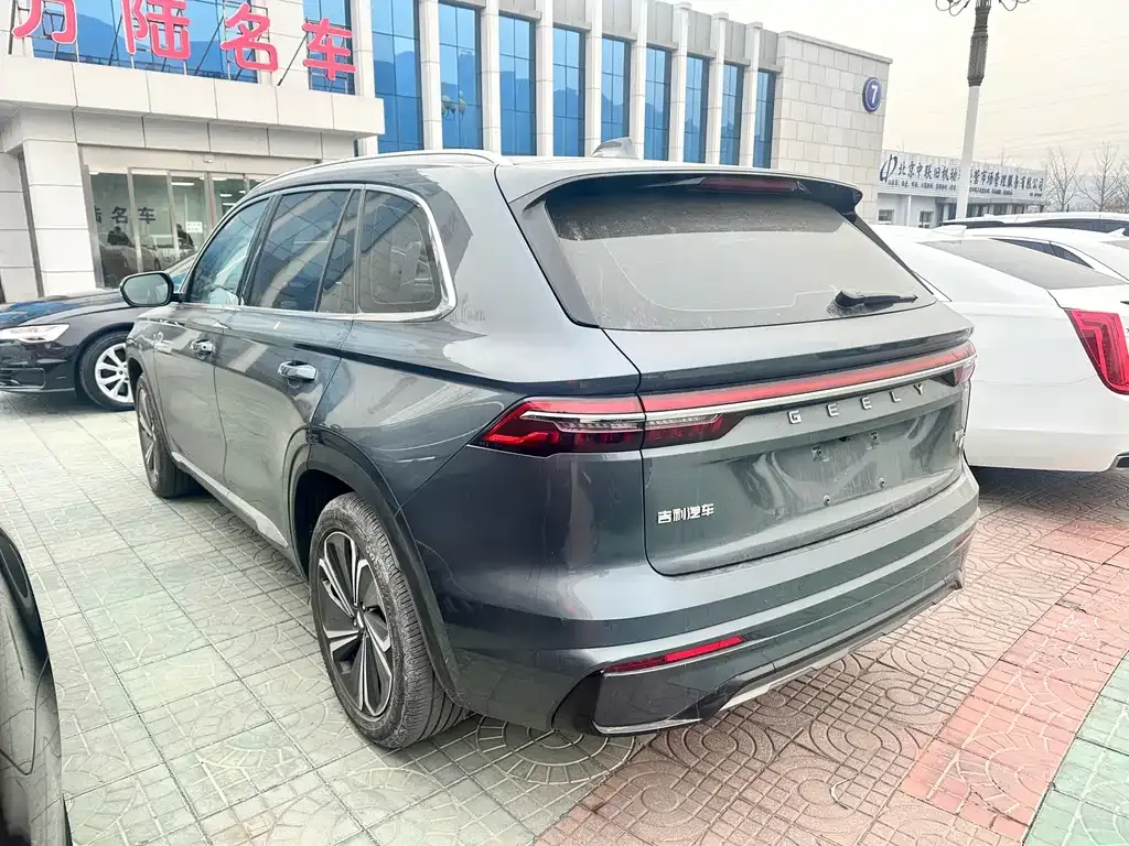 Geely Xingyue L — фото 6