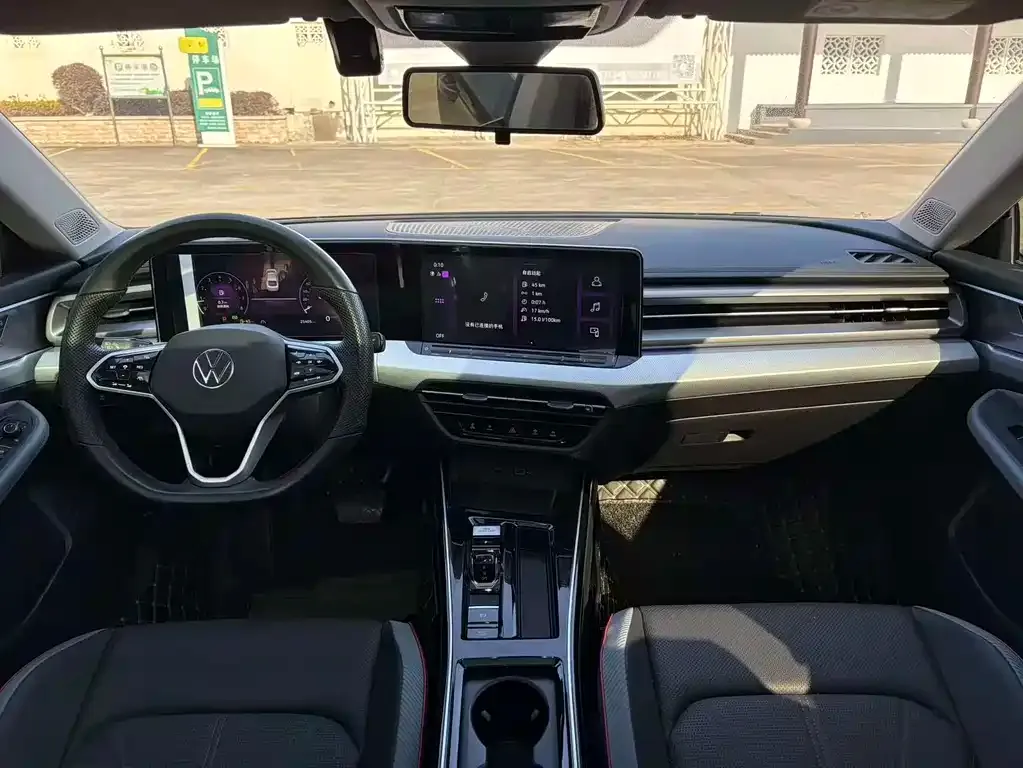 Volkswagen Lamando 2024 из CN, фото 3