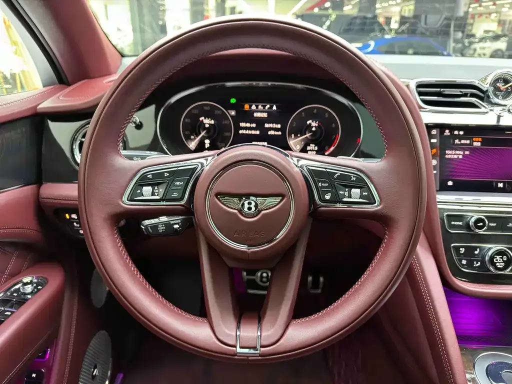 Bentley Bentayga 2021 из CN, фото 5