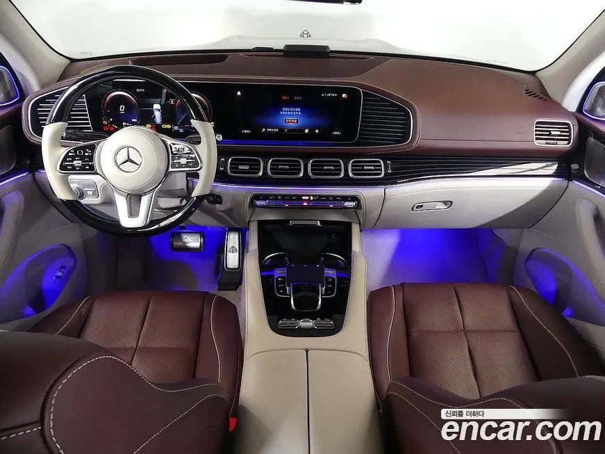 Mercedes-Benz GLS-Class — фото 8