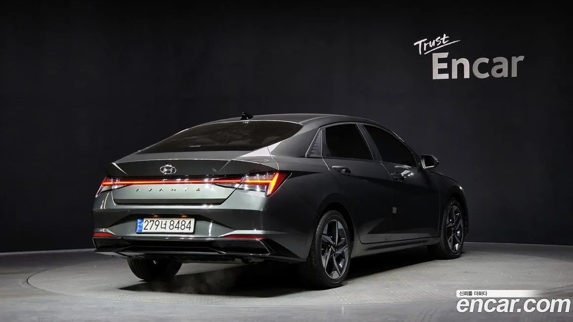 Hyundai AVANTE 2023 из KR, фото 2
