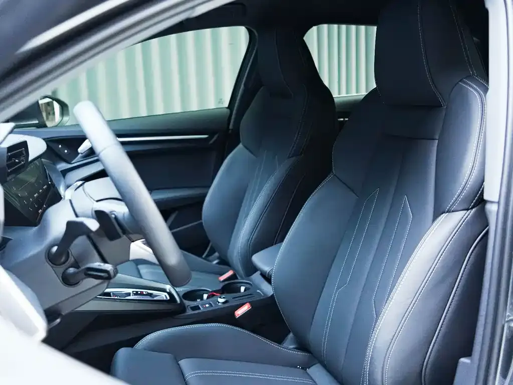 Audi A3 2025 из CN, фото 8