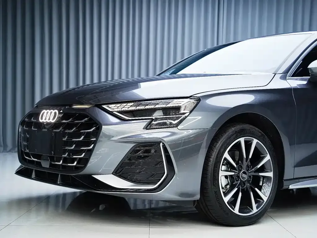 Audi A3 2025 из CN, фото 4