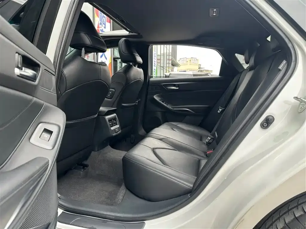Toyota Avalon 2023 из CN, фото 9