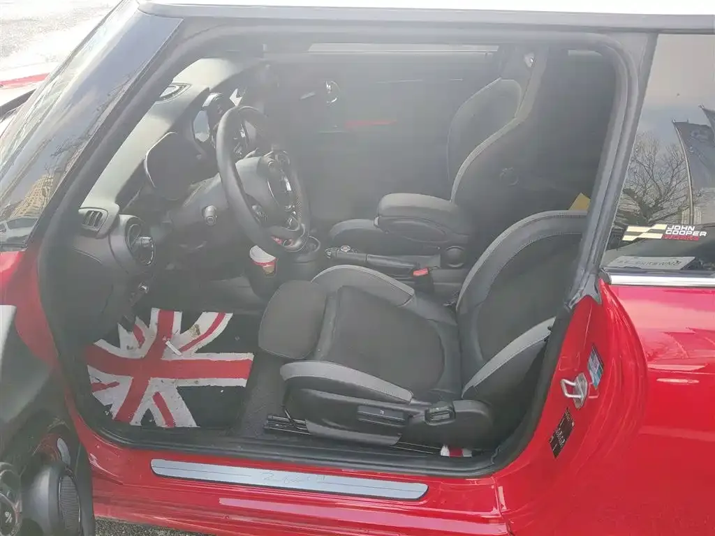 MINI Cooper (3-door) — фото 10