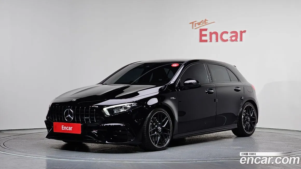 Mercedes-Benz A-Class — фото 1