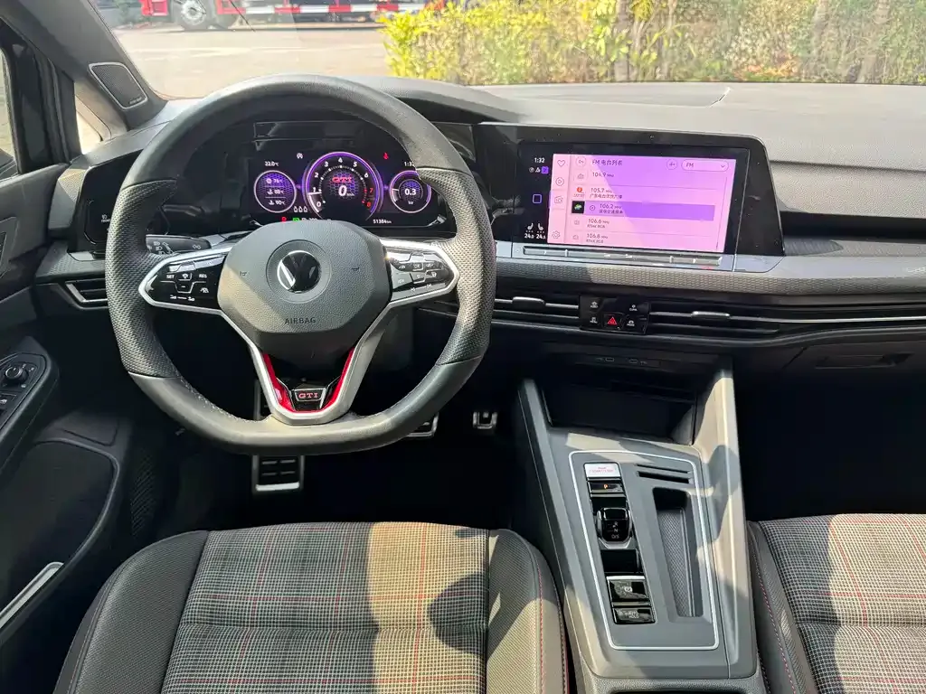 Volkswagen Golf GTI 2022 из CN, фото 6