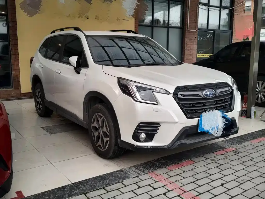 Subaru Forester — фото 7