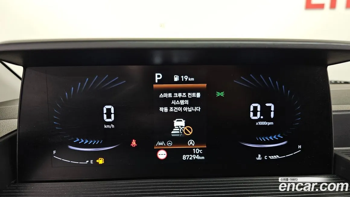 Hyundai Staria — фото 2