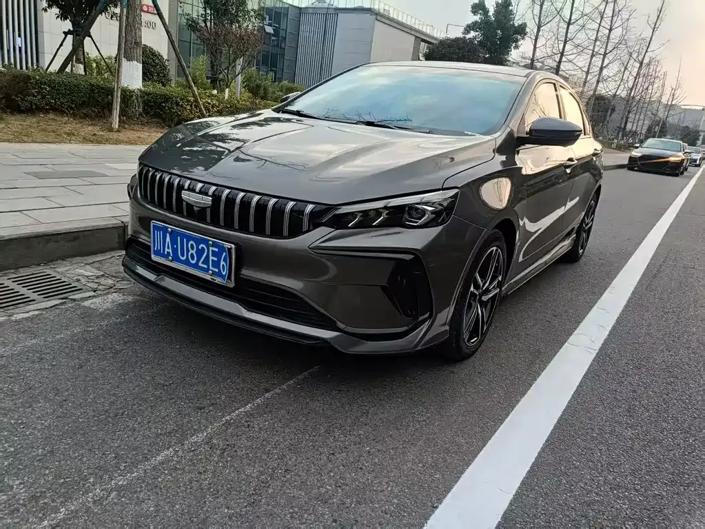Geely Binrui — фото 1