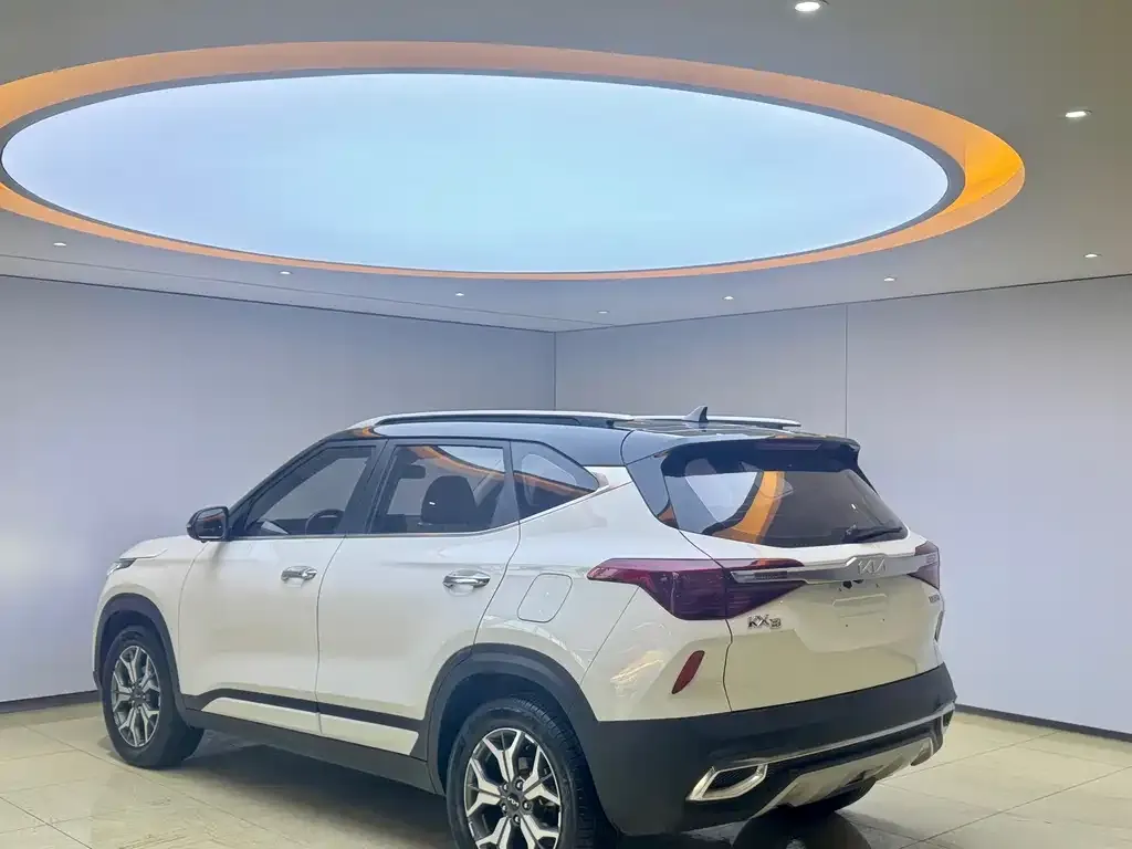 Kia KX3 — фото 8