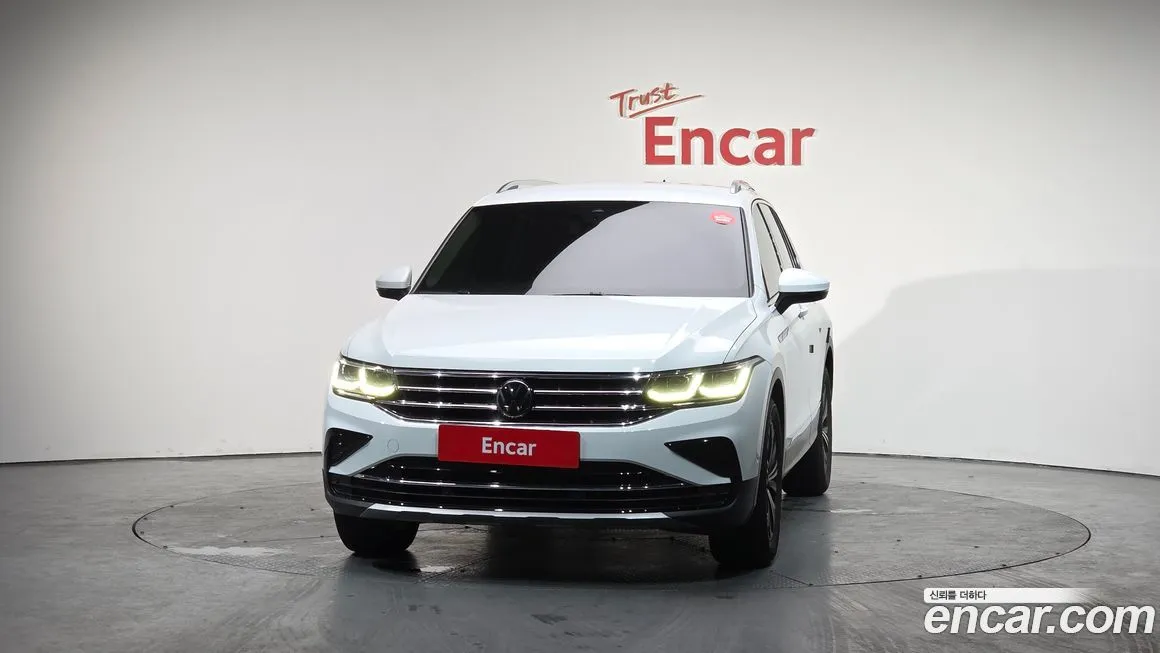 Volkswagen Tiguan — фото 3