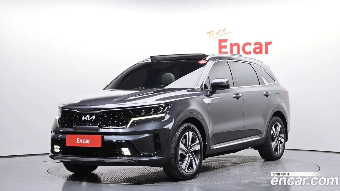 Kia Sorento — фото 1