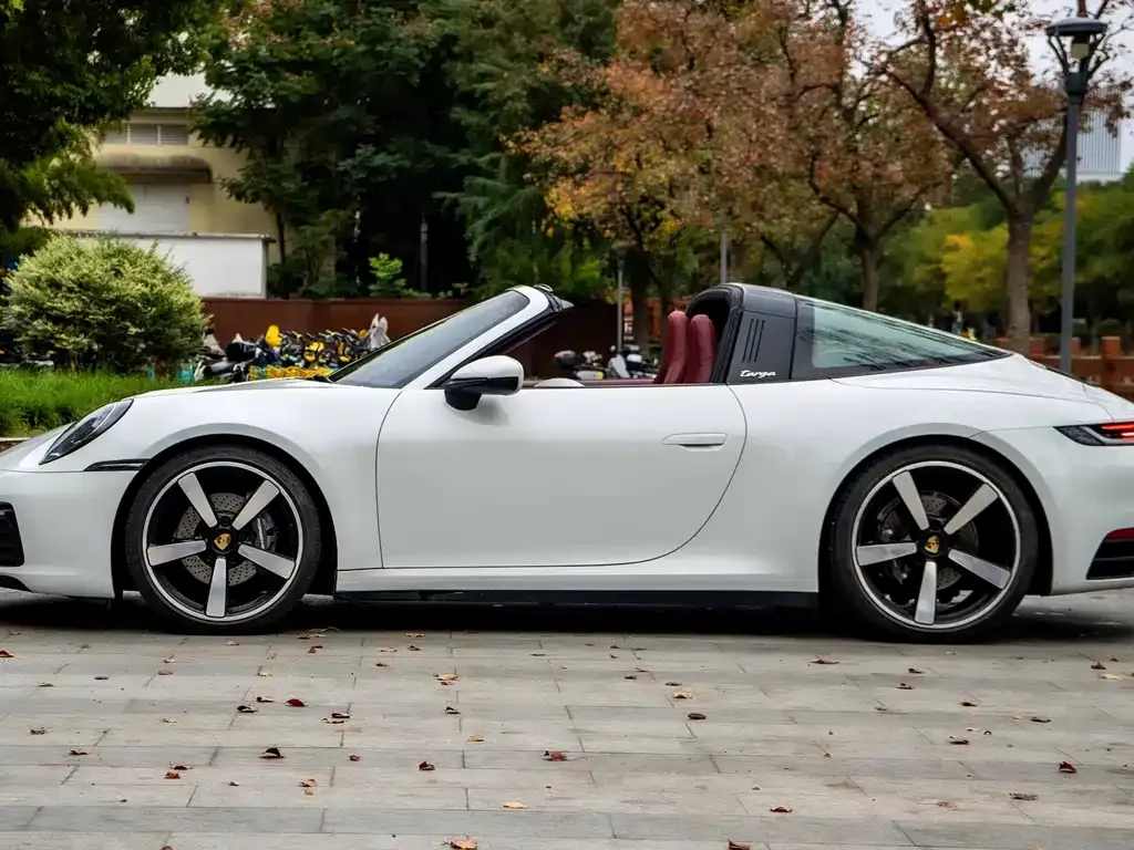 Porsche 911 2022 из CN, фото 8