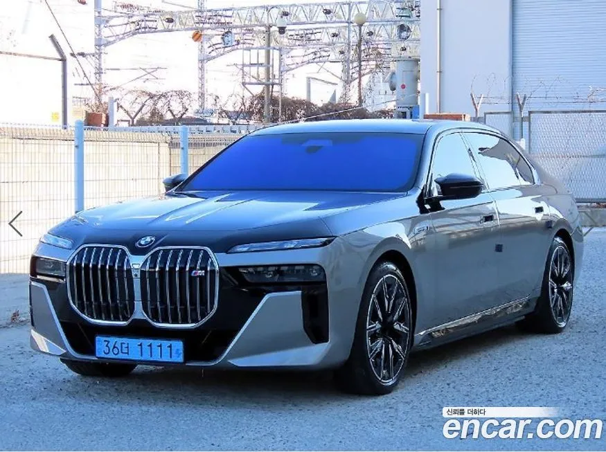 BMW i7 2024 из KR, фото 1
