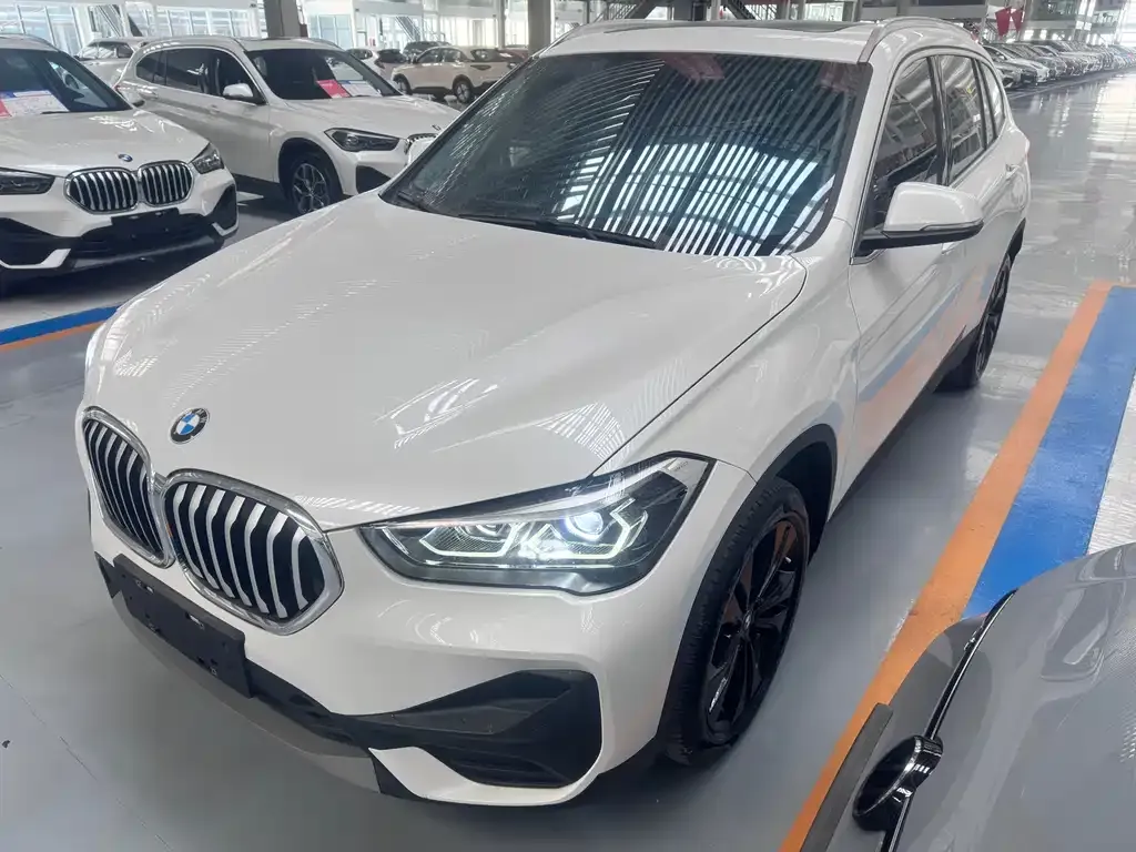 BMW X1 2022 из CN, фото 1