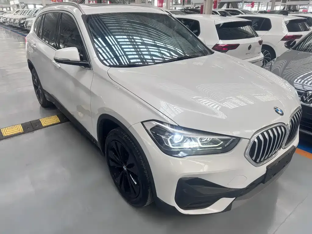 BMW X1 2022 из CN, фото 8