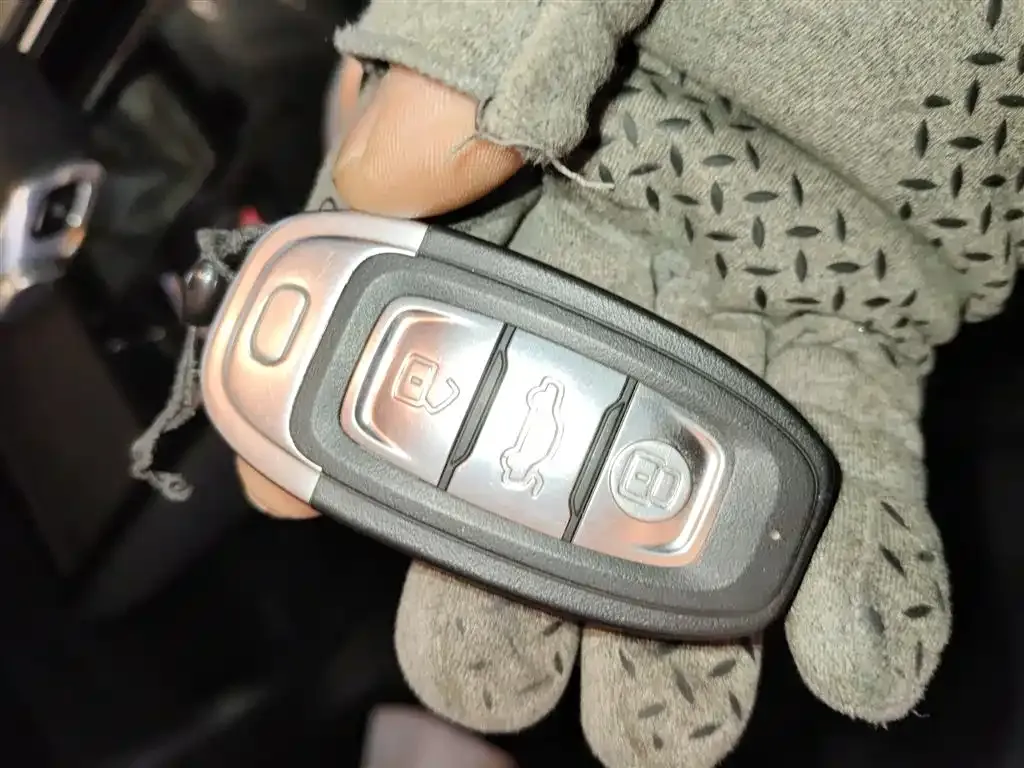 Hongqi E-QM5 2023 из CN, фото 8