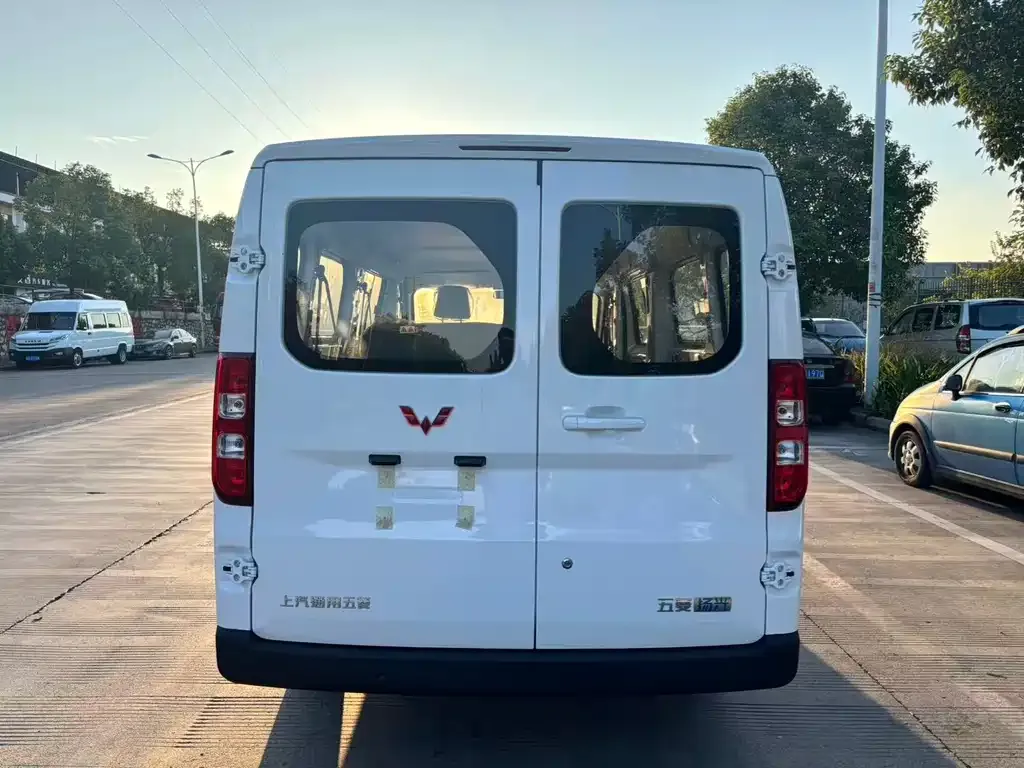 Wuling Yangguang 2025 из CN, фото 2