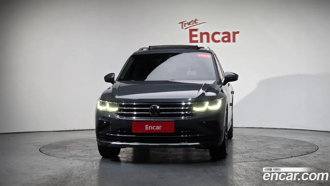 Volkswagen Tiguan — фото 4