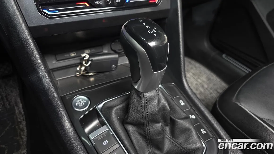 Volkswagen Tiguan — фото 5