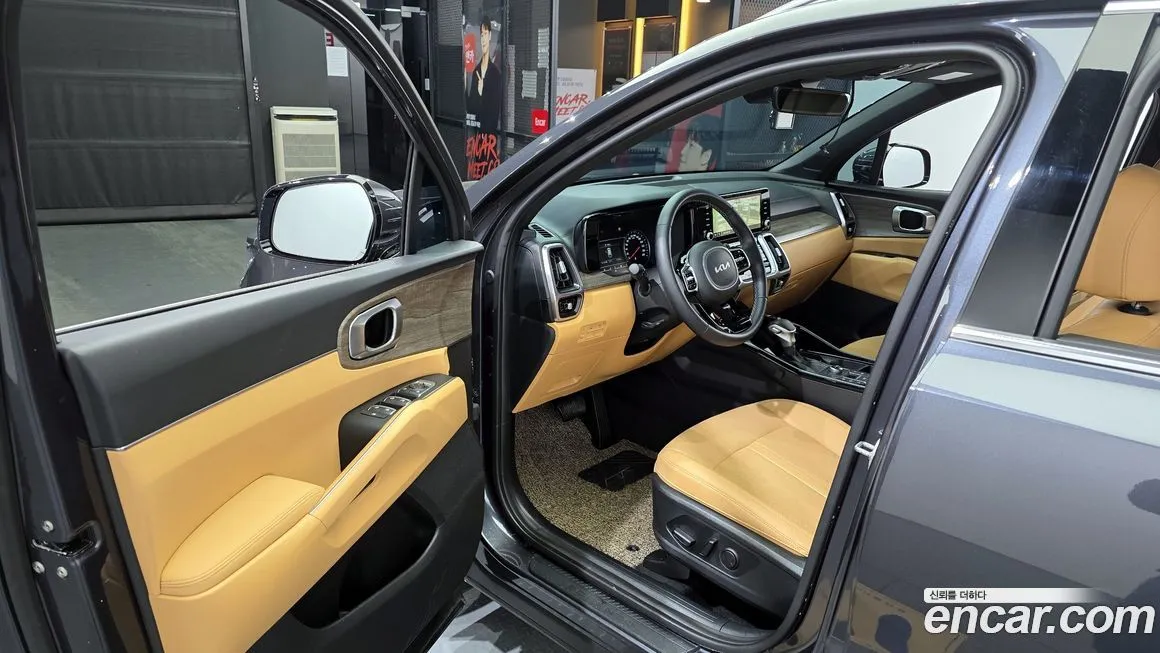 Kia Sorento — фото 8