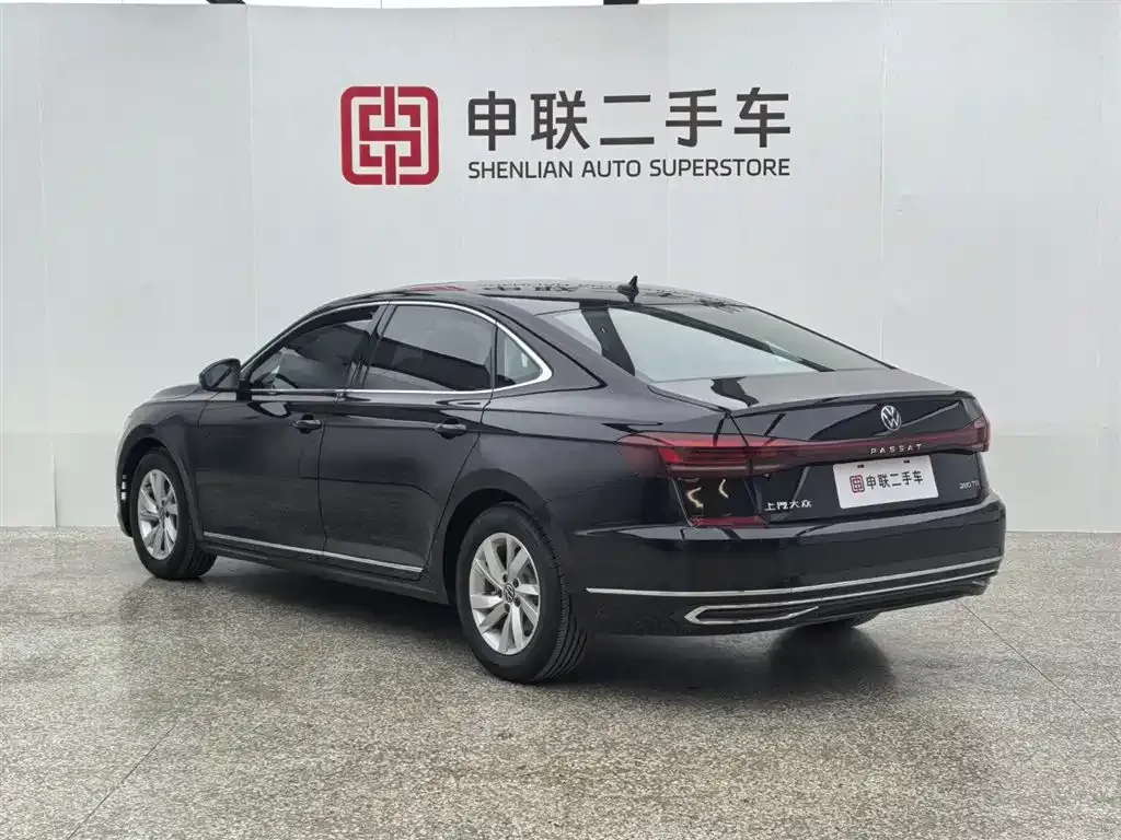 Volkswagen Passat — фото 6