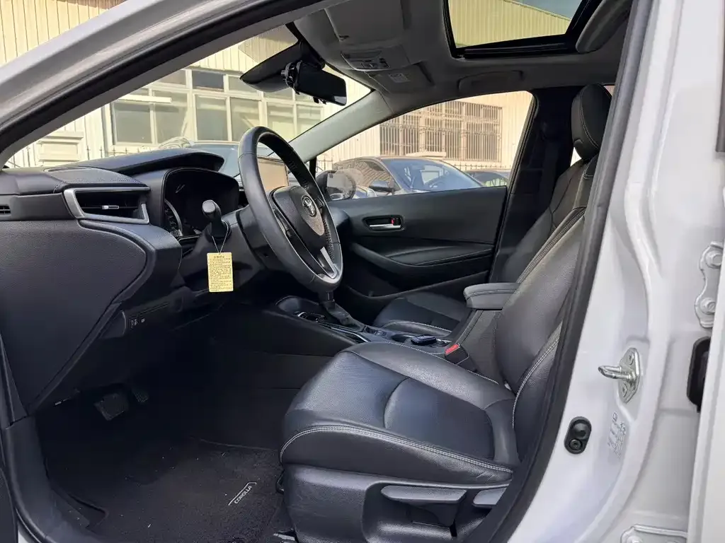Toyota Corolla 2021 из CN, фото 4