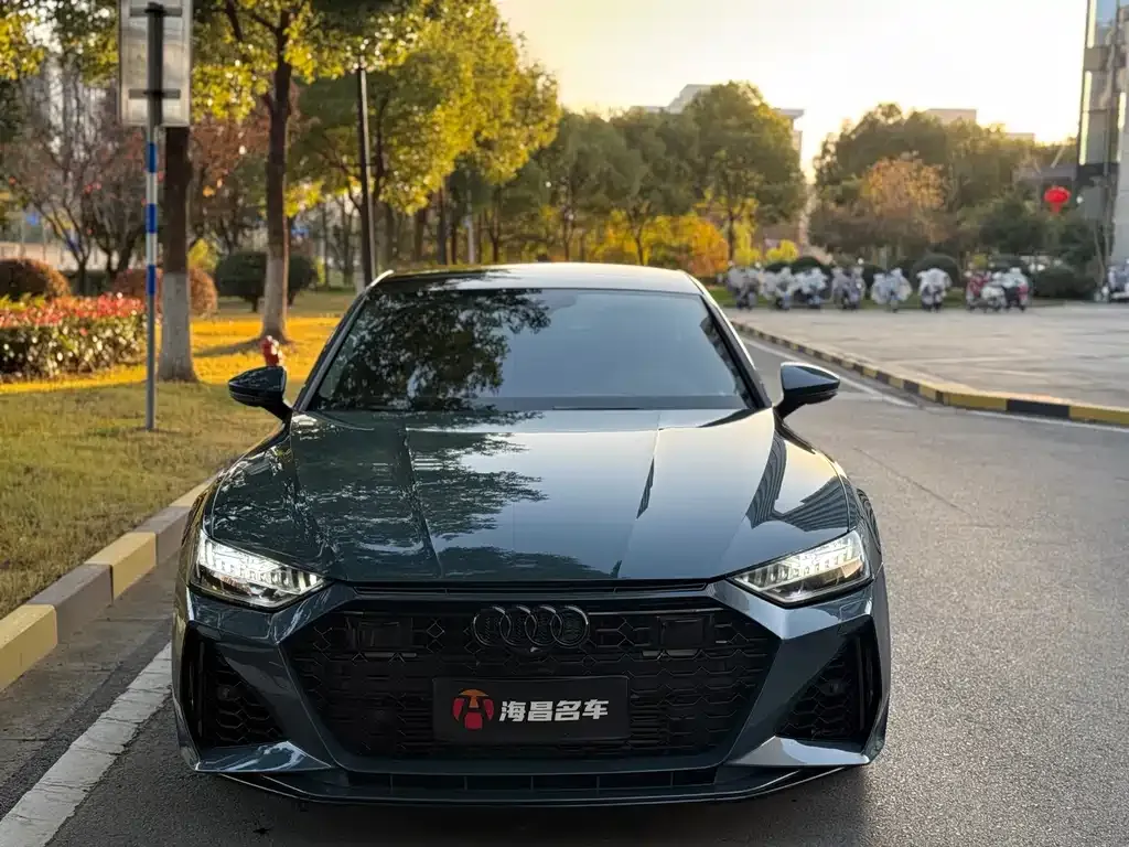 Audi A7 2021 из CN, фото 1