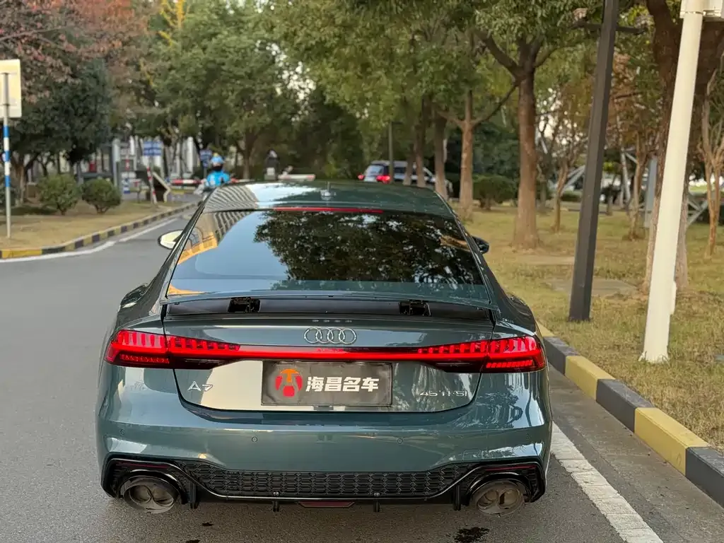 Audi A7 2021 из CN, фото 7