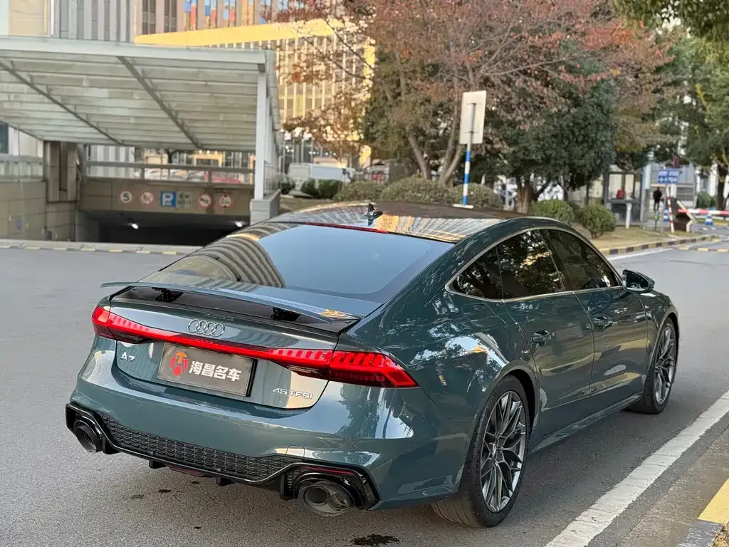 Audi A7 2021 из CN, фото 10