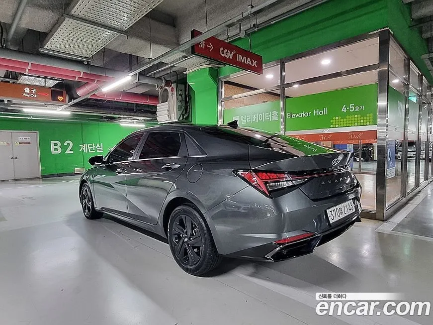 Hyundai AVANTE — фото 2