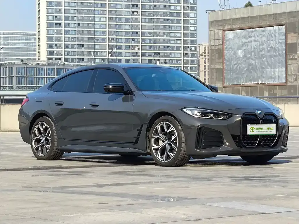 BMW i4 — фото 2