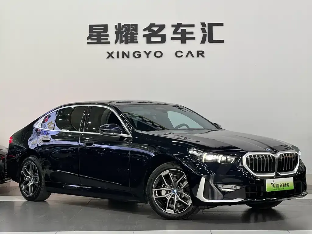 BMW i5 — фото 4