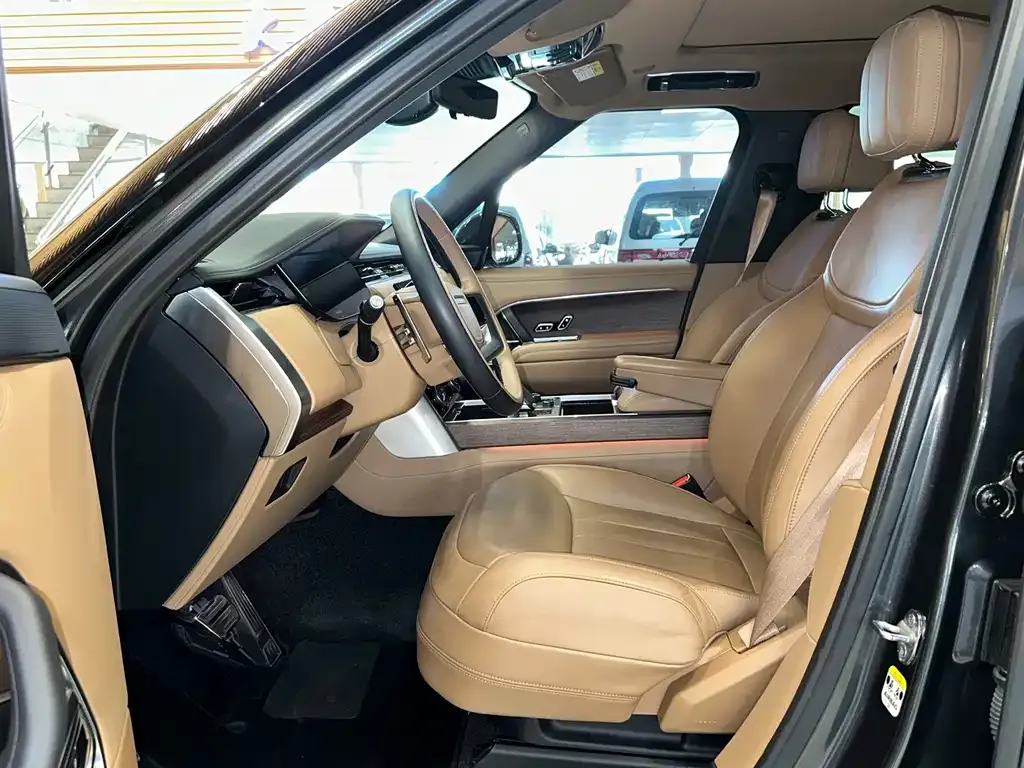 Land Rover Range Rover 2023 из CN, фото 4
