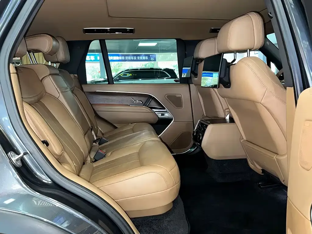 Land Rover Range Rover 2023 из CN, фото 7