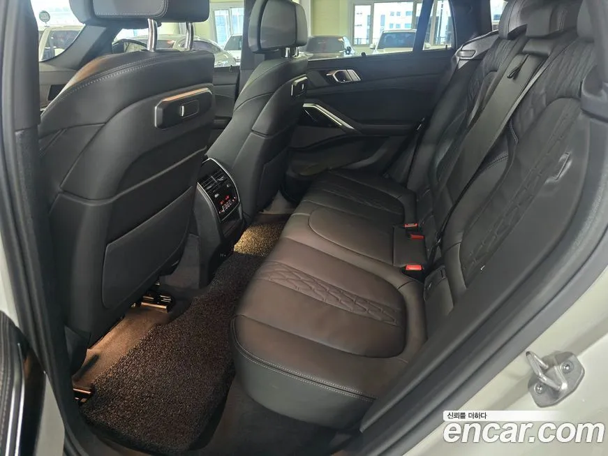 BMW X6 2026 из KR, фото 7