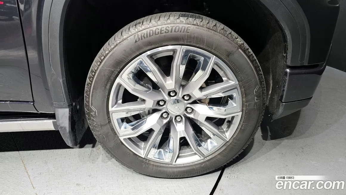 GMC Sierra 2025 из KR, фото 4