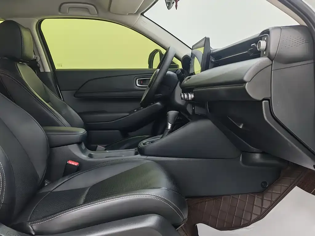 Honda Vezel 2023 из CN, фото 8