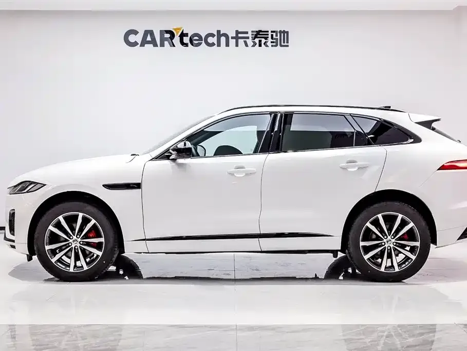 Jaguar F-PACE — фото 4