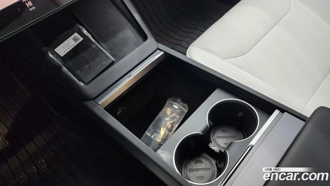 Tesla Model 3 2025 из KR, фото 7