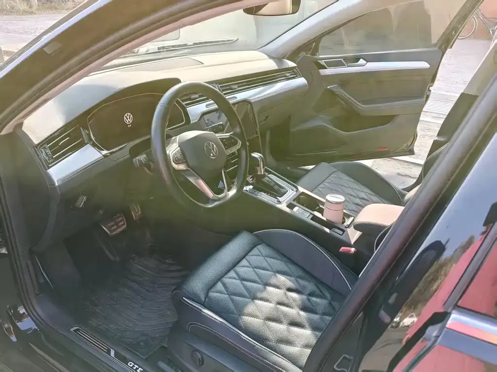 Volkswagen Magotan GTE PHEV 2023 из CN, фото 3
