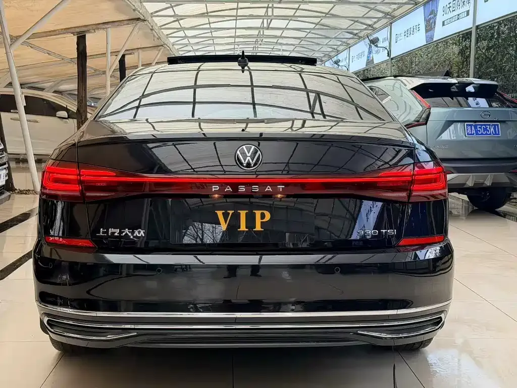 Volkswagen Passat 2022 из CN, фото 9
