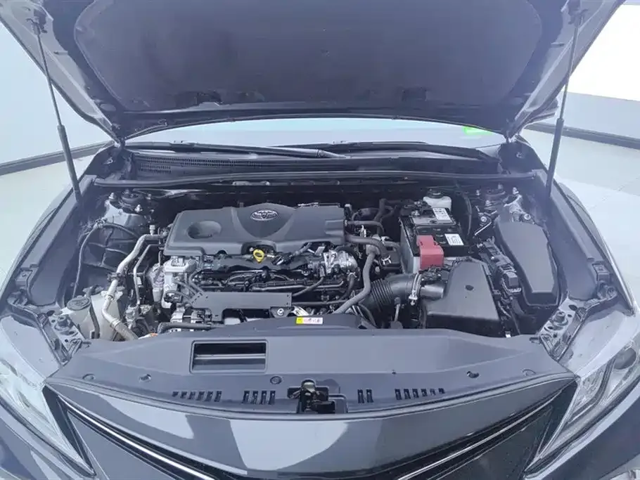Toyota Camry 2023 из CN, фото 8