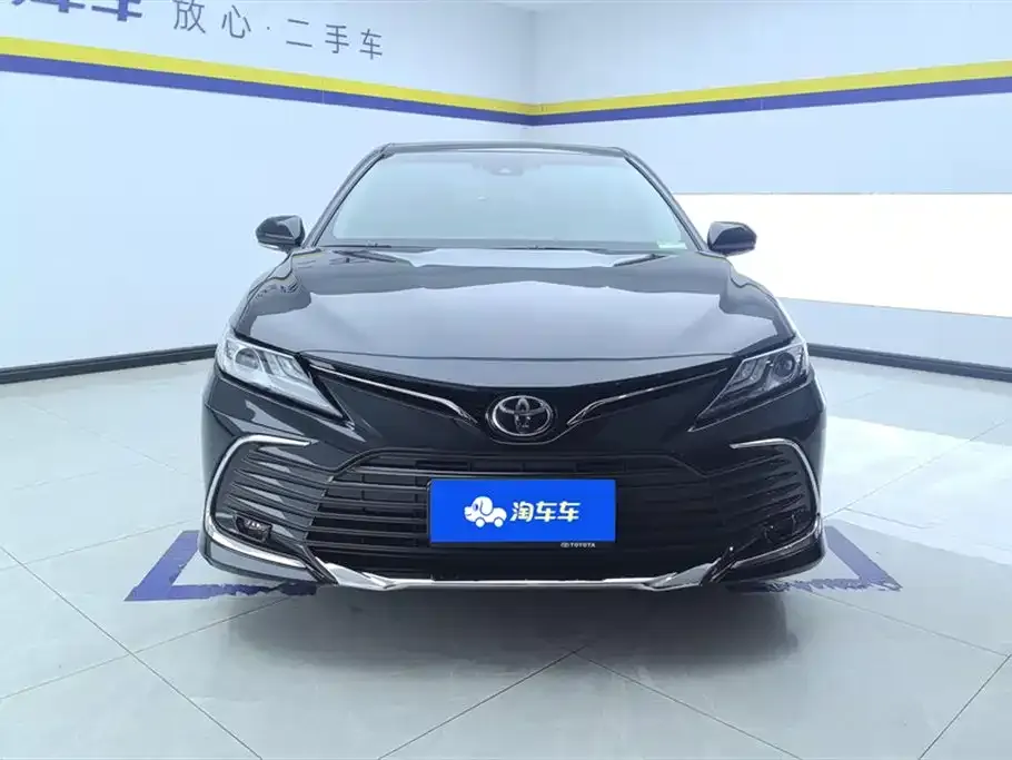 Toyota Camry 2023 из CN, фото 3