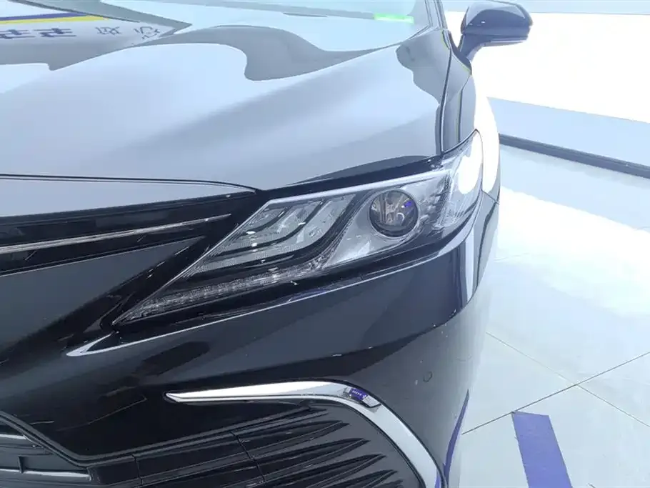Toyota Camry 2023 из CN, фото 9