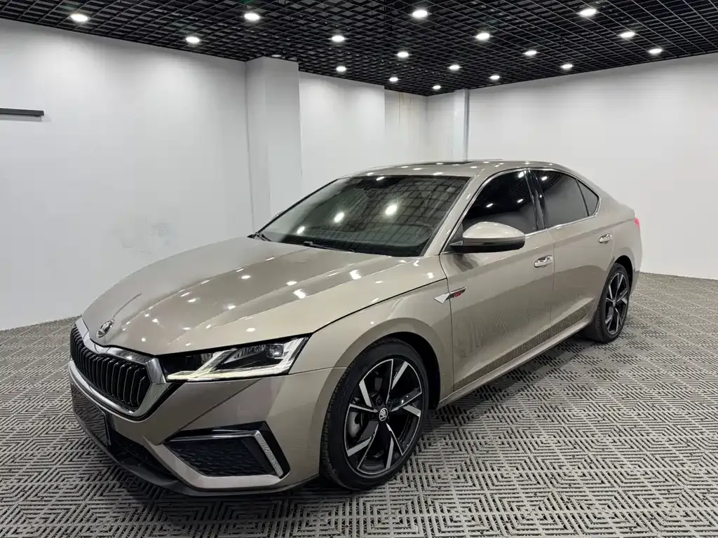 Skoda Octavia 2022 из CN, фото 9