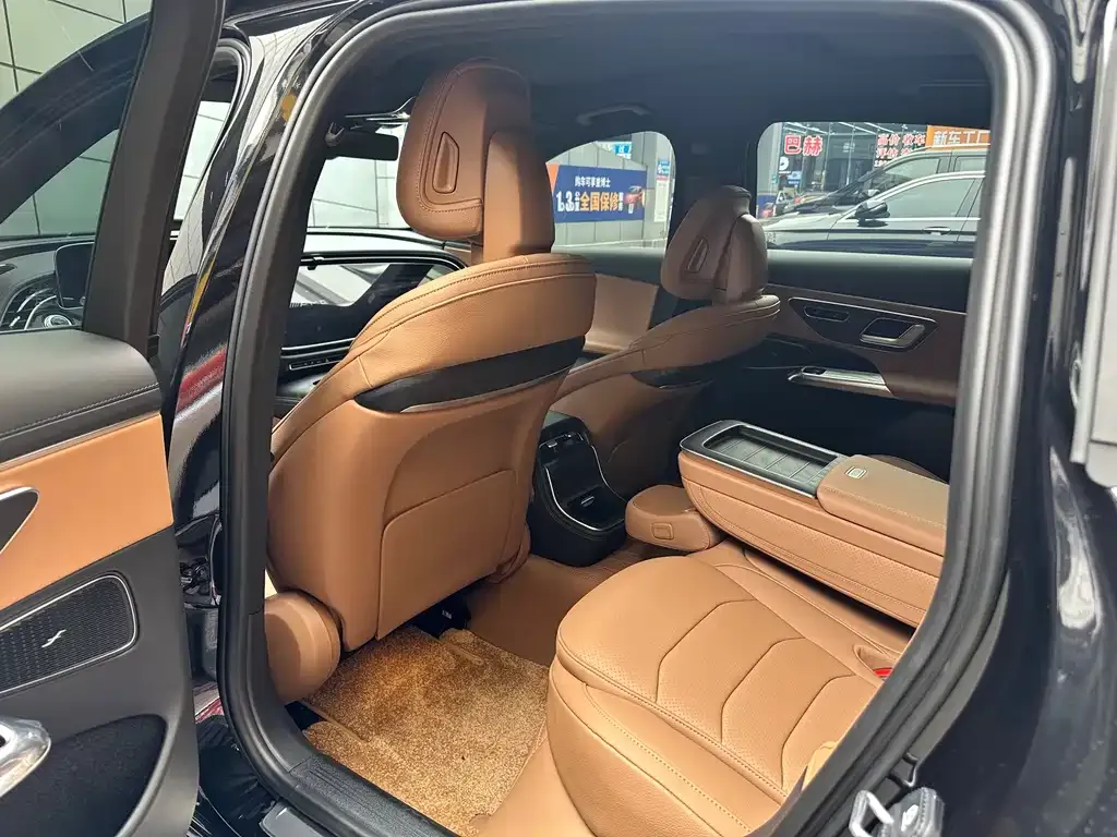 Mercedes-Benz E-Class New Energy 2025 из CN, фото 2
