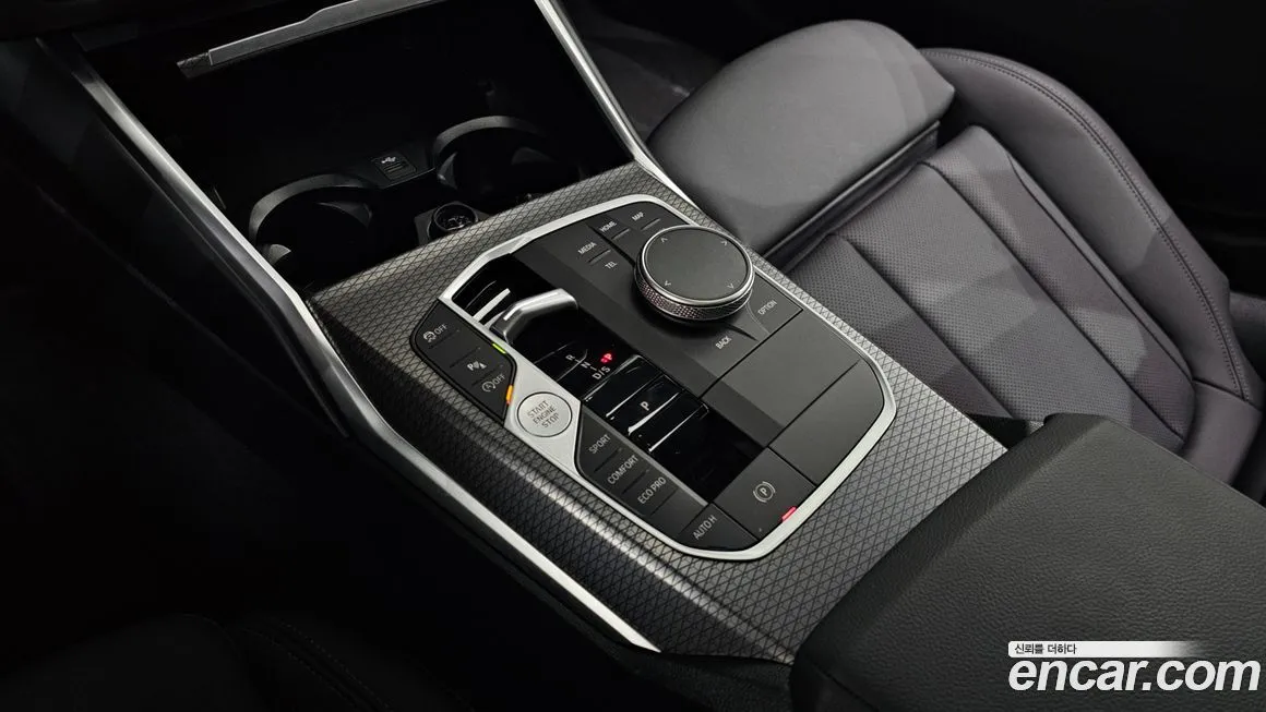 BMW 3-Series 2024 из KR, фото 9
